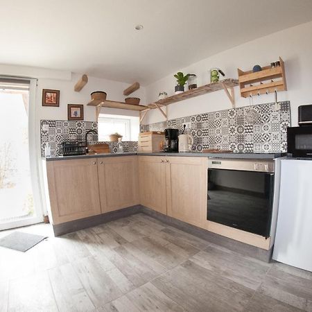 Logis Proche Des Plages Du Debarquement Vaucelles Екстериор снимка